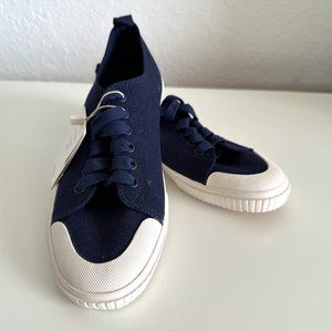 Oysho Blue Snickers Size 7